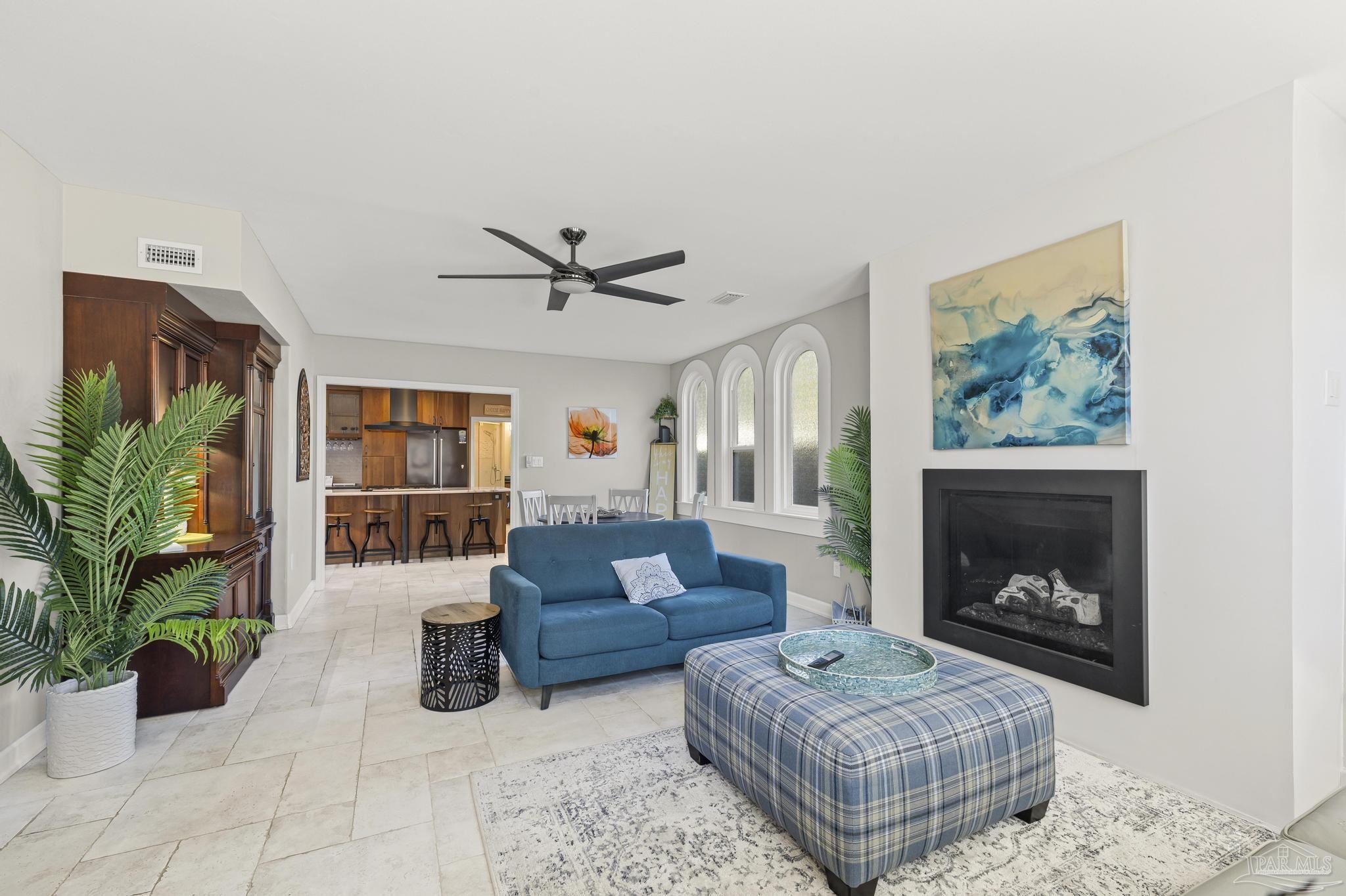 129 Country Club Road Pensacola, FL 32507 - Photo 3 of 52