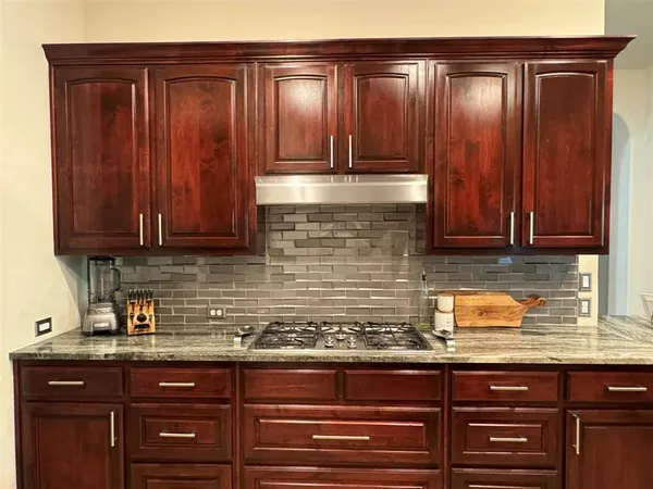 $3,500 | 303 Dorset Court, Roanoke, TX 76262