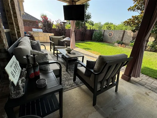 $3,500 | 303 Dorset Court, Roanoke, TX 76262