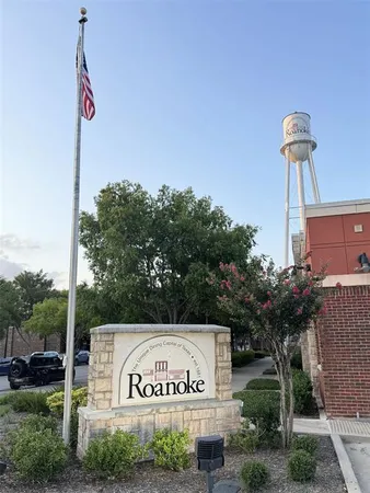 $3,500 | 303 Dorset Court, Roanoke, TX 76262