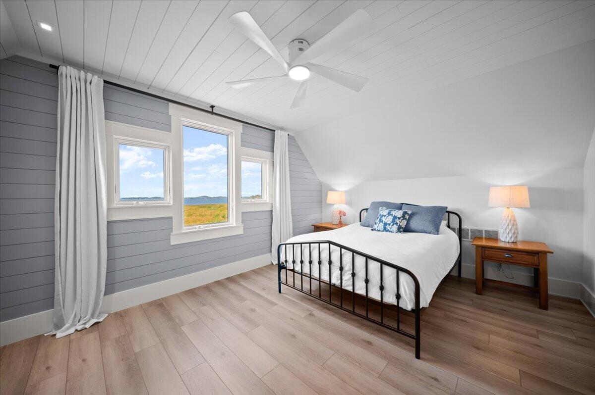 7616 1st Street Onekama, MI 49675 - Photo 15 of 38 21-DSC_1065