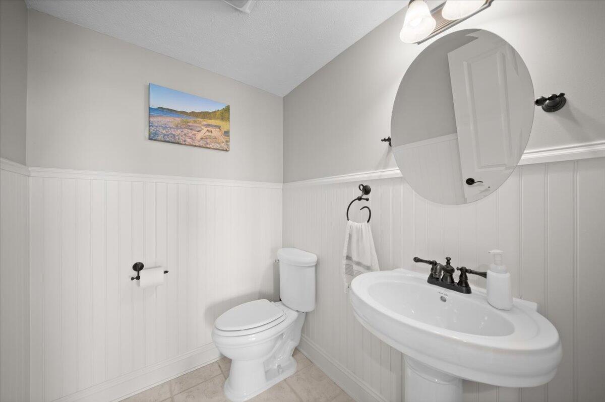 7616 1st Street Onekama, MI 49675 - Photo 24 of 38 27-DSC_1116