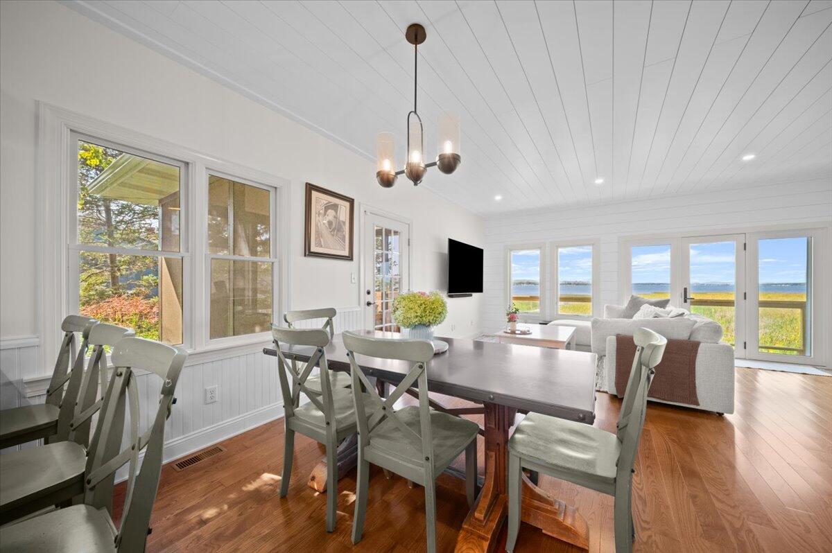 7616 1st Street Onekama, MI 49675 - Photo 7 of 38 11-DSC_1005