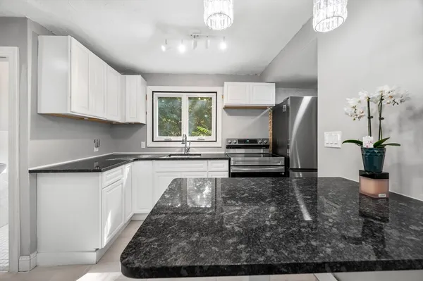 $399,999 | 36 Melrose Street, Worcester, MA 01605