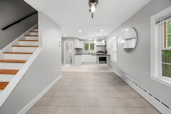 $399,999 | 36 Melrose Street, Worcester, MA 01605