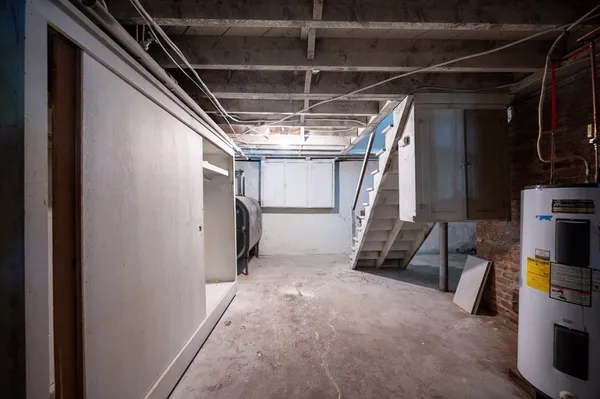 $399,999 | 36 Melrose Street, Worcester, MA 01605