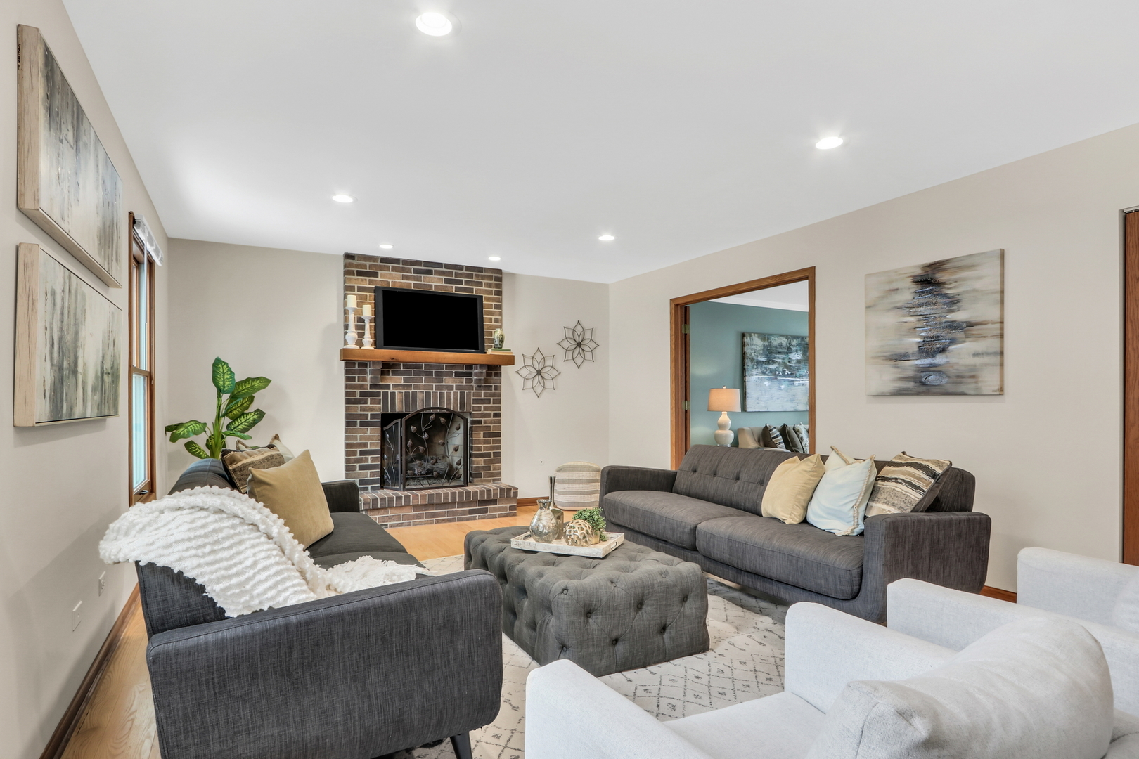 6153 Indian Trail Road Gurnee, IL 60031 - Photo 11 of 53 Gallery Image 11