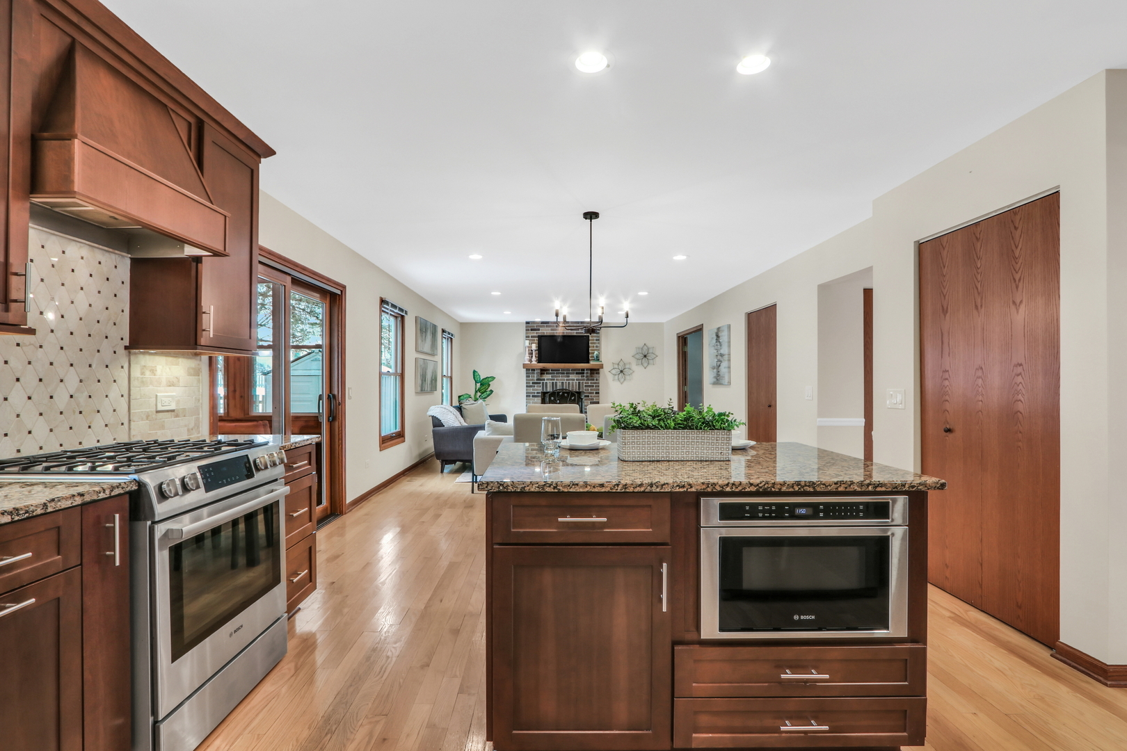 6153 Indian Trail Road Gurnee, IL 60031 - Photo 25 of 53 Gallery Image 25