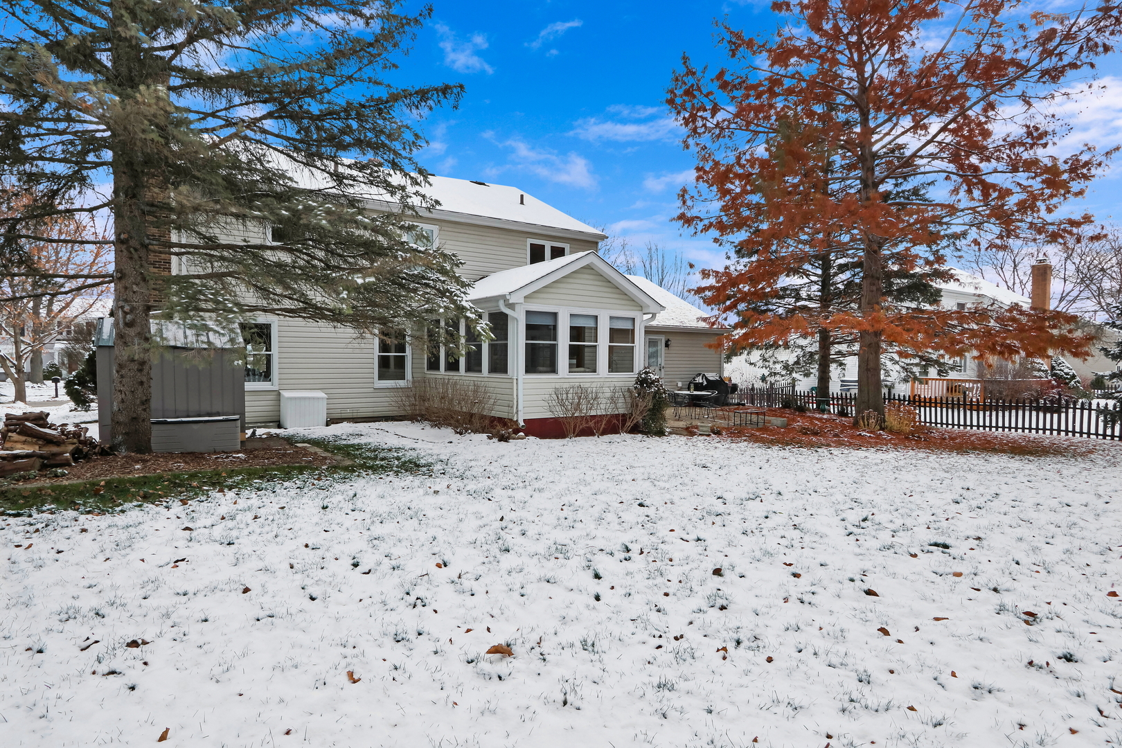 6153 Indian Trail Road Gurnee, IL 60031 - Photo 3 of 53 Gallery Image 3