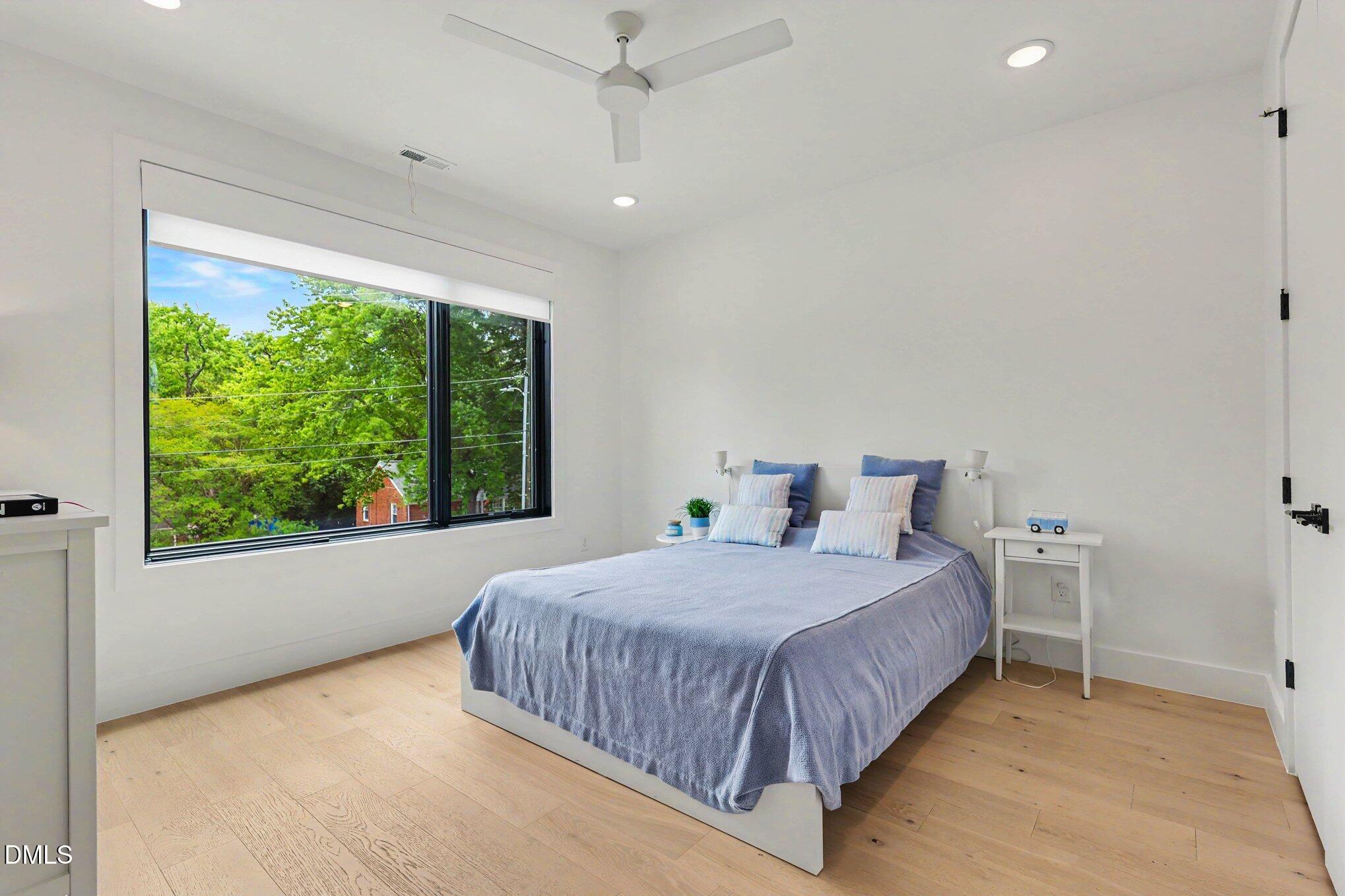 2119 Brewer Street Raleigh, NC 27608 - Photo 21 of 24 020_file_7825
