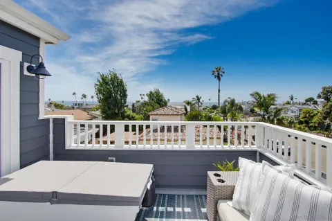 $2,949,999 | 835 Beryl Street, San Diego, CA 92109