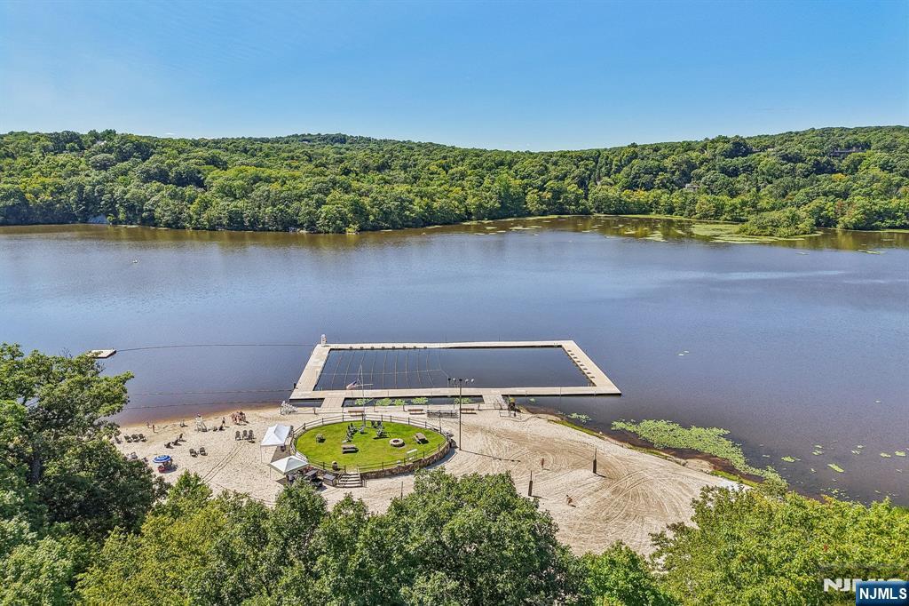 3 Orchard Road Butler, NJ 07405 - Photo 48 of 50 Gallery Image 48