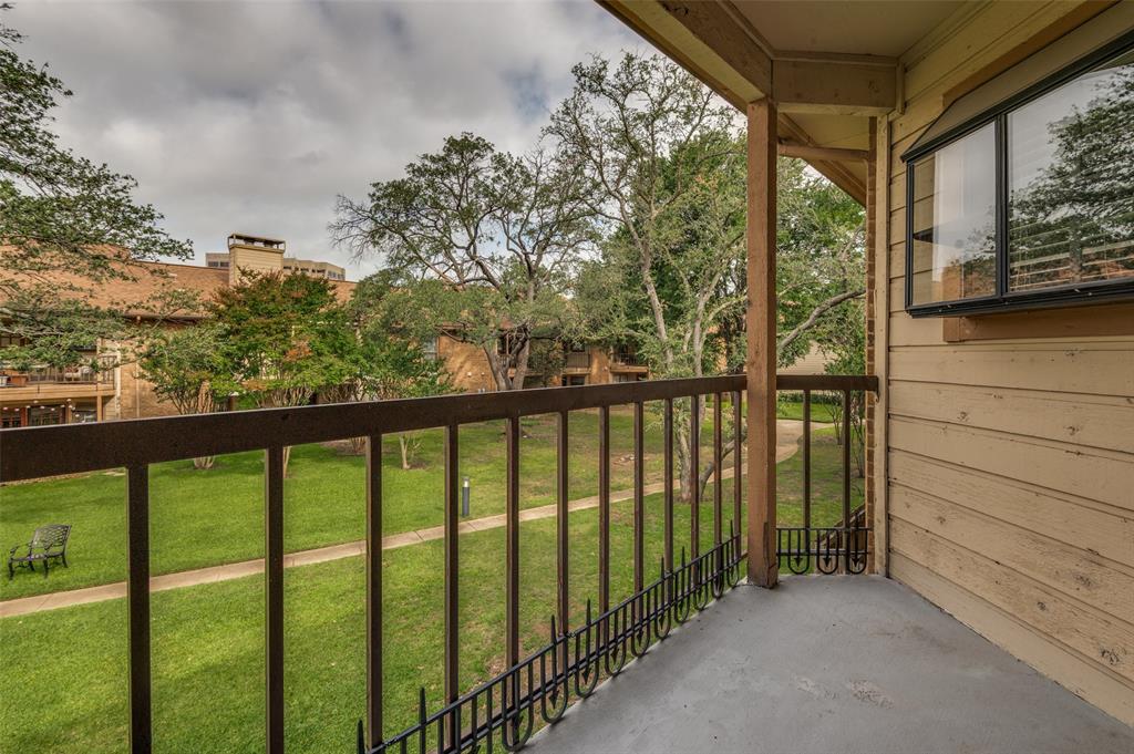 16301 Ledgemont Lane, Unit 277 Addison, TX 75001 - Photo 22 of 25