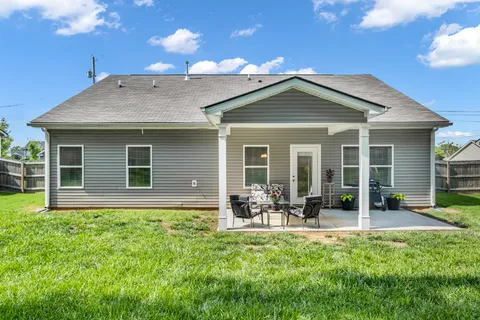 $349,900 | 1838 Holdens Hollow, Columbia, TN 38401