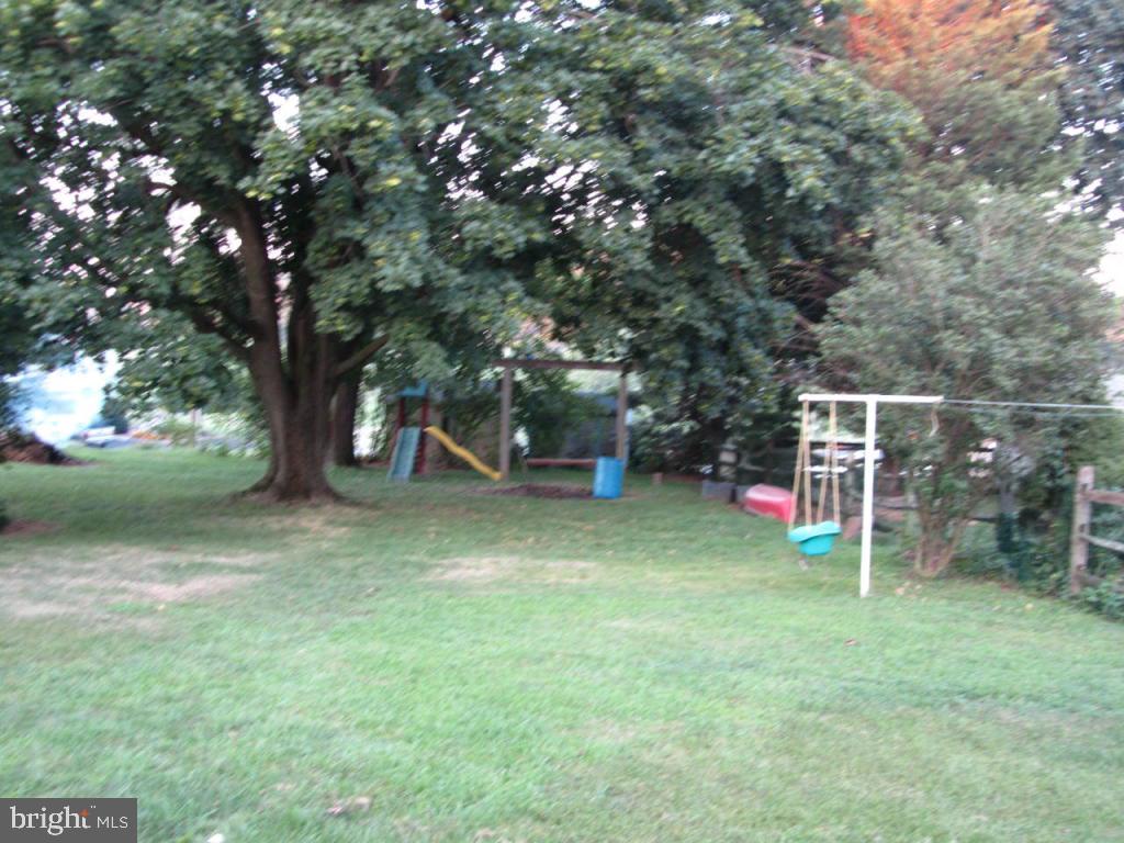 1159 Simmontown Road Gap, PA 17527 - Photo 14 of 16