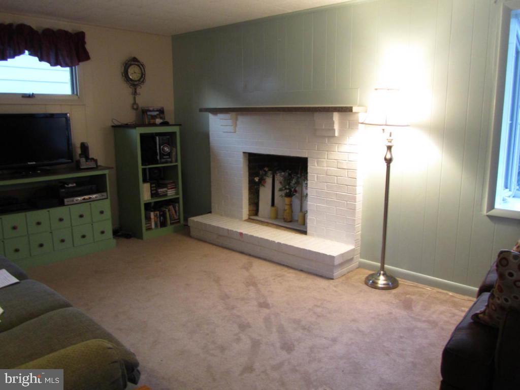 1159 Simmontown Road Gap, PA 17527 - Photo 5 of 16