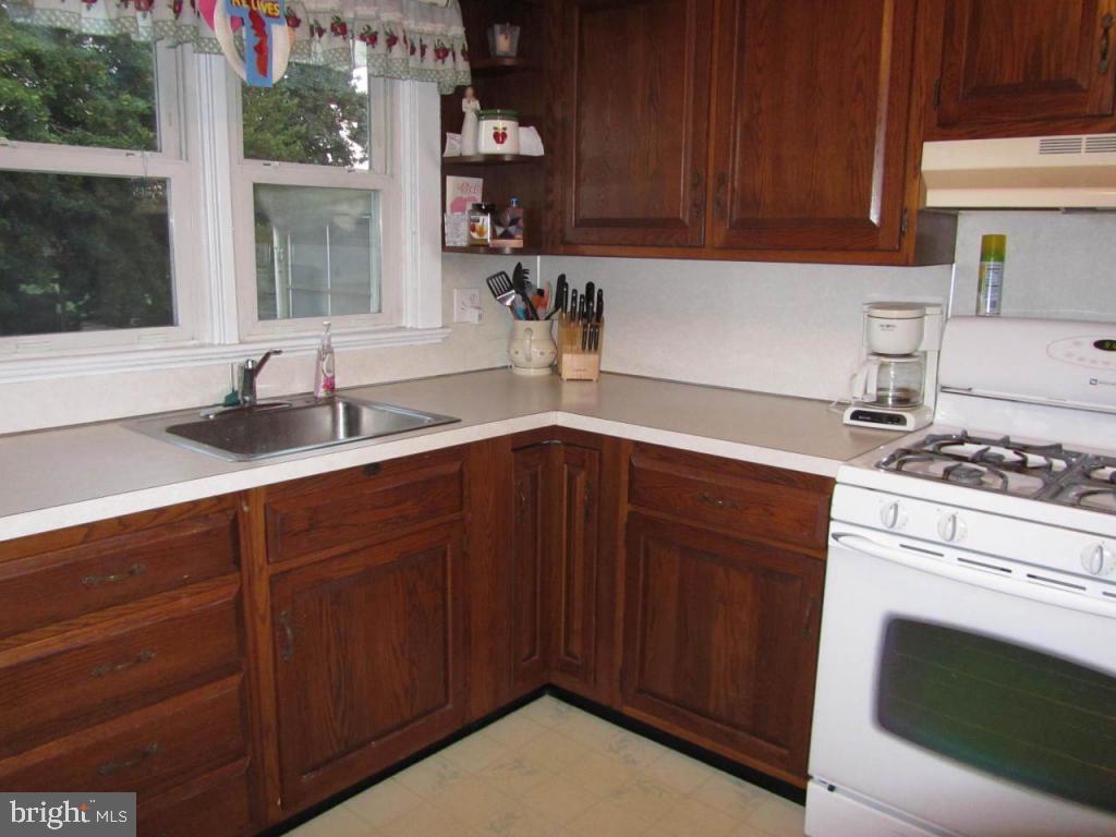 1159 Simmontown Road Gap, PA 17527 - Photo 7 of 16