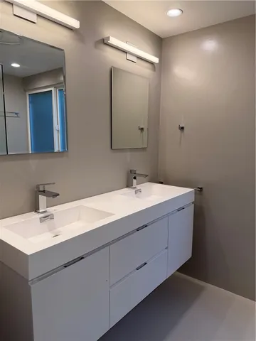 $7,800 | 15999 Via De Las Palmas, Rancho Santa Fe, CA 92091