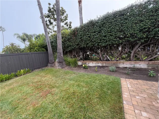 $7,800 | 15999 Via De Las Palmas, Rancho Santa Fe, CA 92091