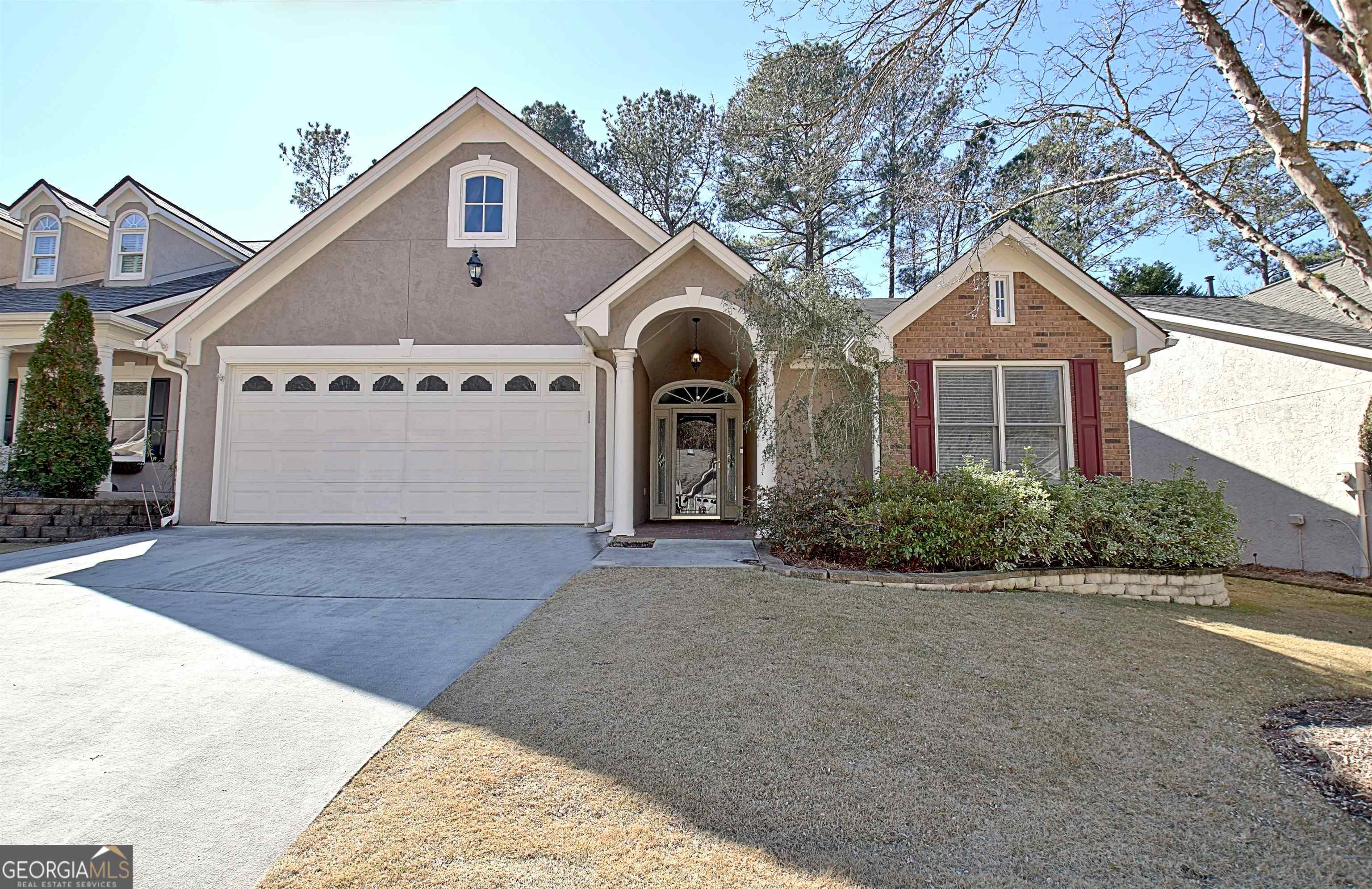 113 Masters Dr North  