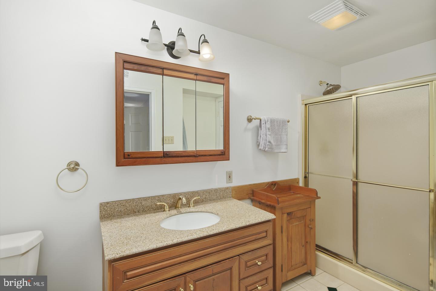 1500 Sugar Bottom Road Furlong, PA 18925 - Photo 19 of 41 Bathroom attached to Bedroom 2