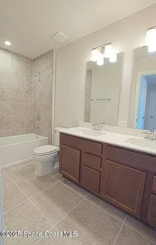 $2,000 | 1865 Kendall Pointe Place, Melbourne, FL 32935