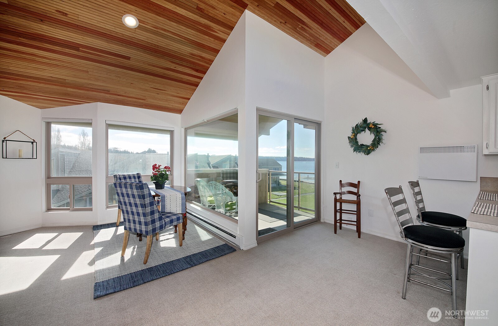 816 Old Beach Road, Unit 203 Freeland, WA 98249 - Photo 14 of 32