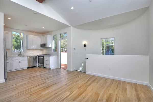 $5,600 | 1005 North Milpas Street, Unit A, Santa Barbara, CA 93103