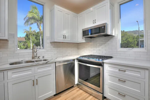 $5,600 | 1005 North Milpas Street, Unit A, Santa Barbara, CA 93103