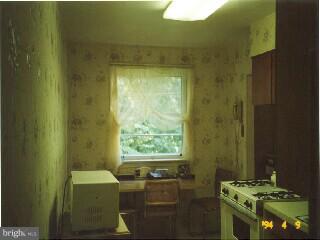 154 East Chelton Road Brookhaven, PA 19015 - Photo 3 of 3 Gallery Image 3