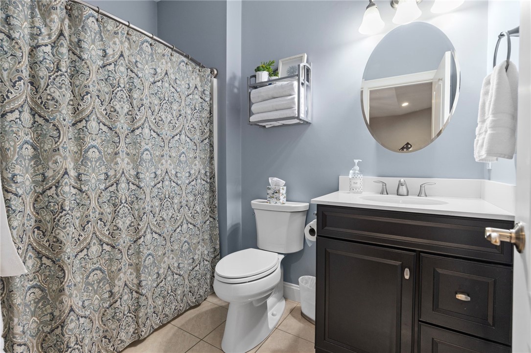 315 Old River Road, Unit 3 Lincoln, RI 02838 - Photo 17 of 44