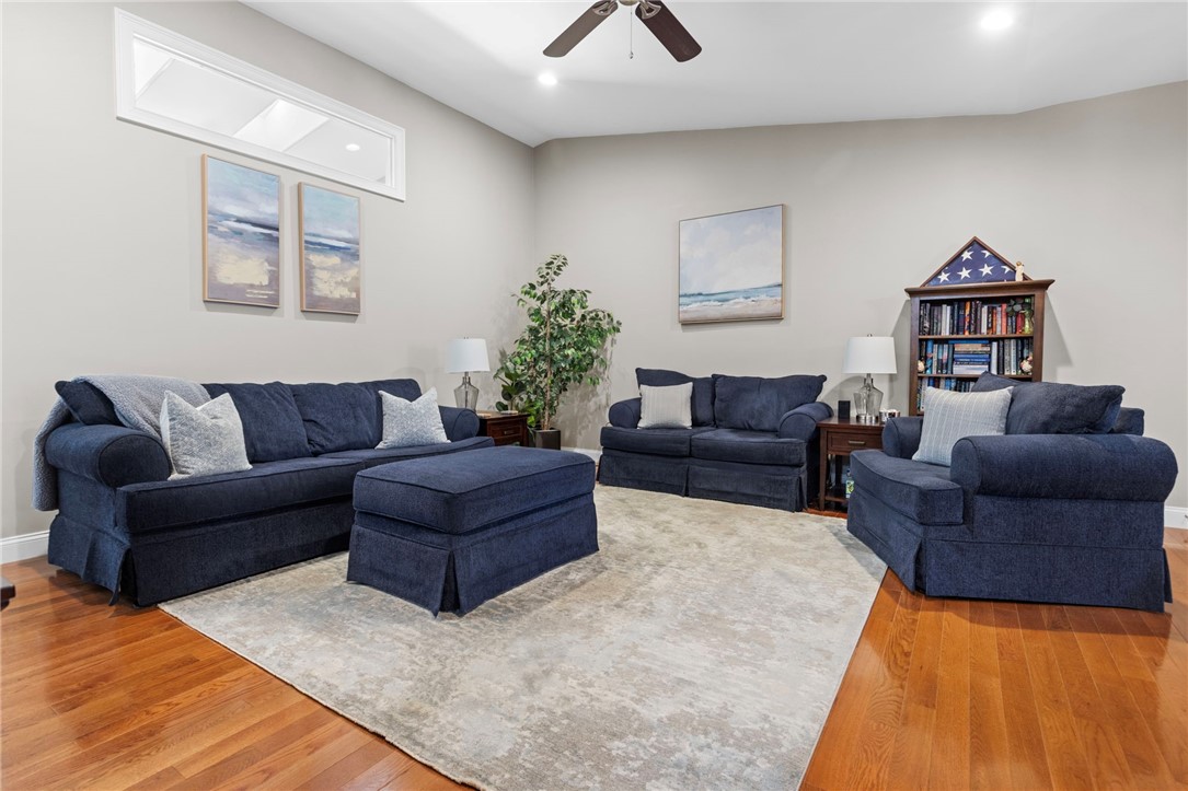 315 Old River Road, Unit 3 Lincoln, RI 02838 - Photo 18 of 44