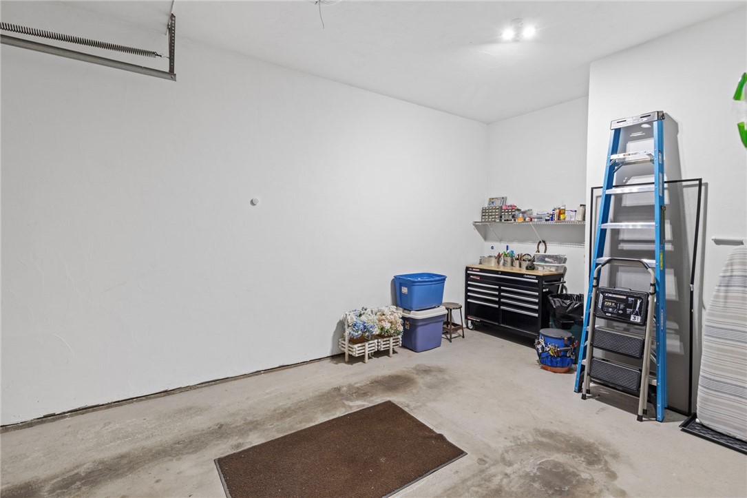 315 Old River Road, Unit 3 Lincoln, RI 02838 - Photo 33 of 44