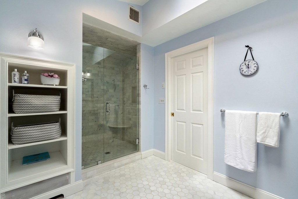 46 Fiske Road Wellesley, MA 02481 - Photo 20 of 35 Gallery Image 20