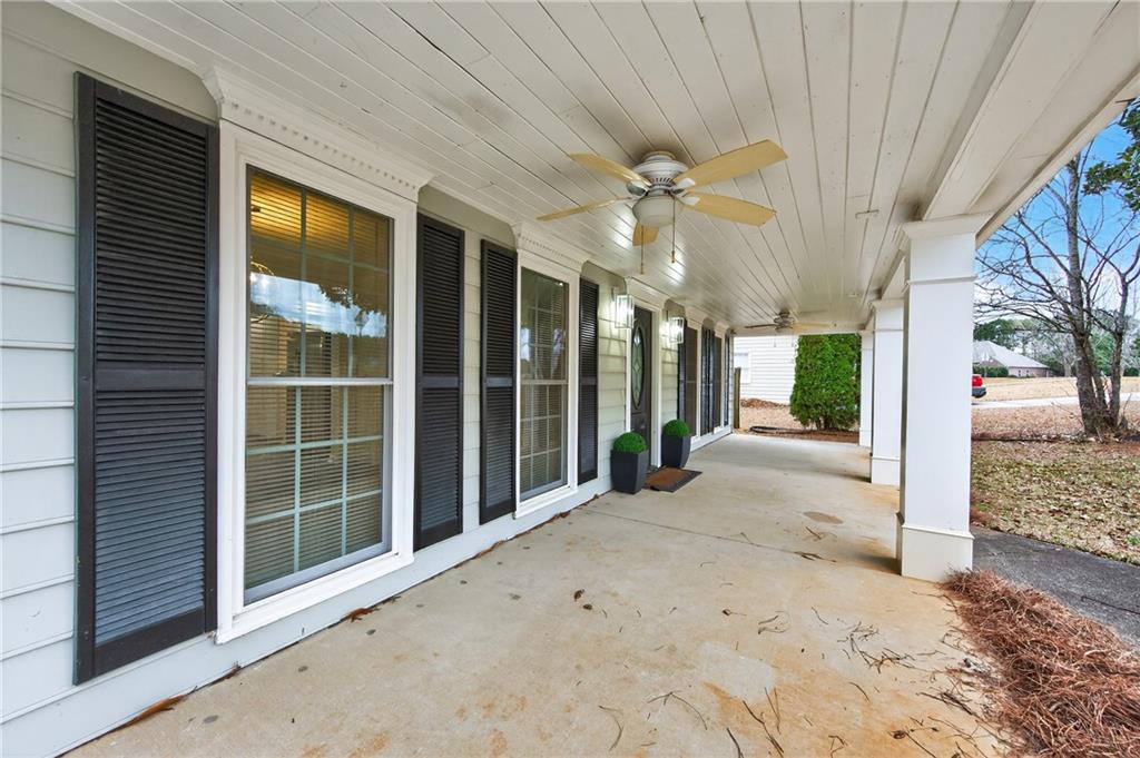 4267 Keheley Road Northeast Marietta, GA 30066 - Photo 3 of 36