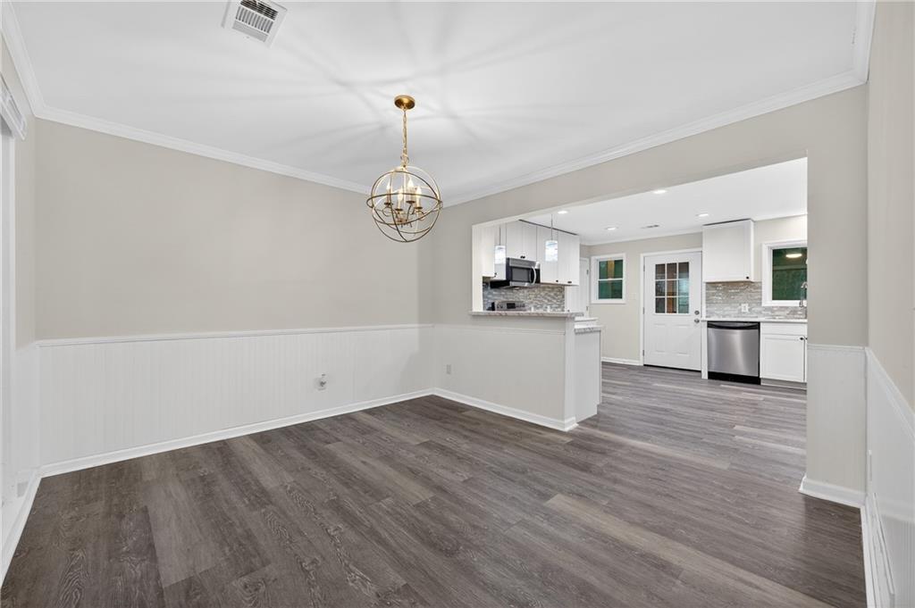 4267 Keheley Road Northeast Marietta, GA 30066 - Photo 7 of 36