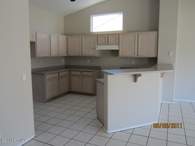 8502 West Berkeley Road Phoenix, AZ 85037 - Photo 2 of 10 kitchen