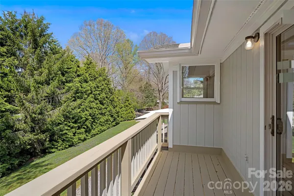$485,000 | 6 Mulberry Drive, Arden, NC 28704