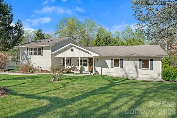 $485,000 | 6 Mulberry Drive, Arden, NC 28704