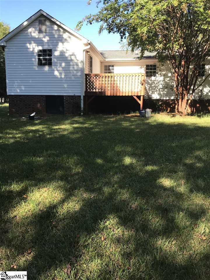451 Sierra Road Spartanburg, SC 29301 - Photo 3 of 16 Gallery Image 3