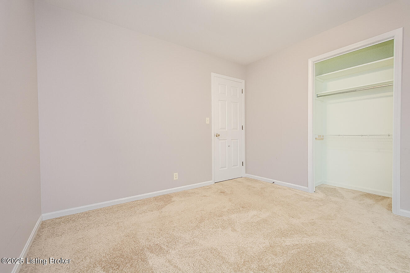 11802 Robindale Road Louisville, KY 40243 - Photo 31 of 45 Bedroom 2