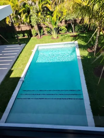 $4,695,000 | 6250 Southwest 78th Street, South Miami, FL 33143