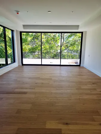 $4,695,000 | 6250 Southwest 78th Street, South Miami, FL 33143