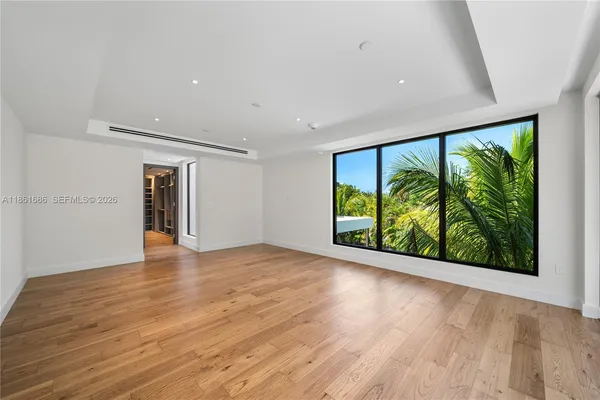 $4,695,000 | 6250 Southwest 78th Street, South Miami, FL 33143
