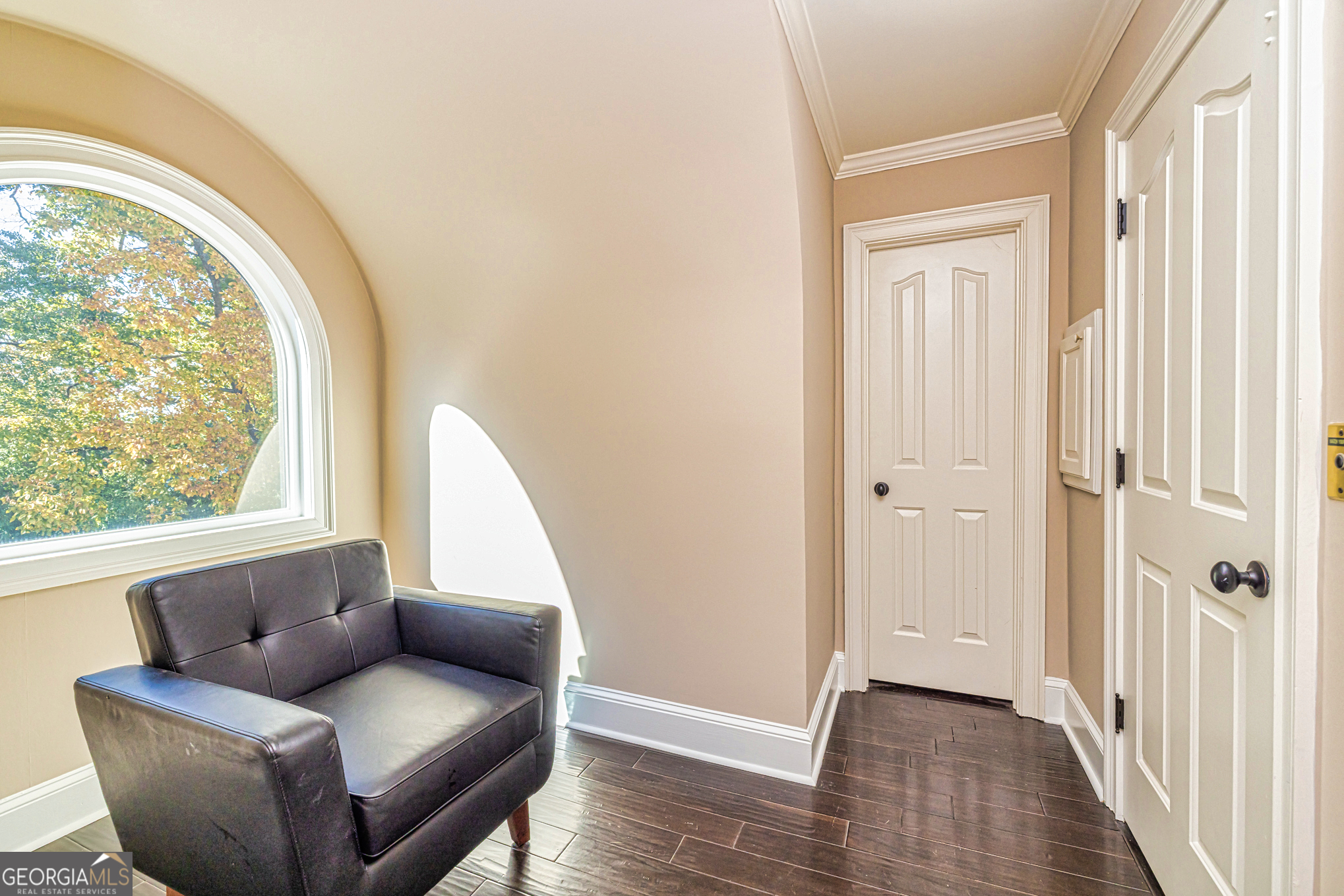 131 Lincoln Road Tyrone, GA 30290 - Photo 60 of 78 a living room with furniture and a large window