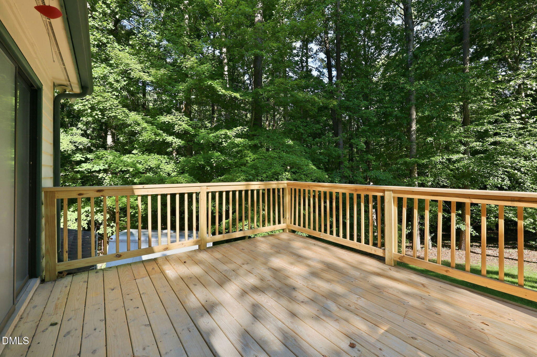 11129 Lakeshore Drive Raleigh, NC 27613 - Photo 20 of 24 40-web-or-mls-IMG_4727