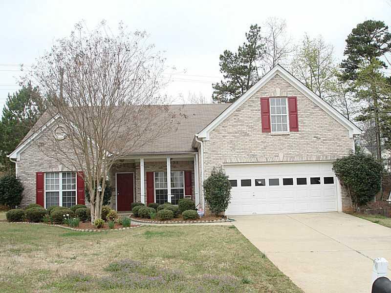135 Cedarhurst Road Lawrenceville, GA 30045 - Photo 1 of 1 Exterior Front.
