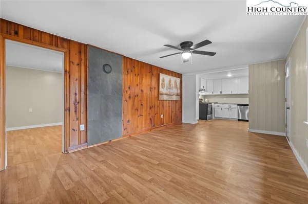 $289,900 | 41 Raccoon Lane, Newland, NC 28657