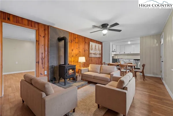 $289,900 | 41 Raccoon Lane, Newland, NC 28657