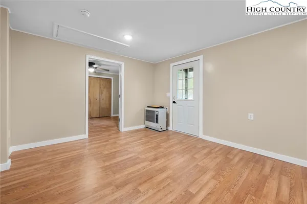 $289,900 | 41 Raccoon Lane, Newland, NC 28657